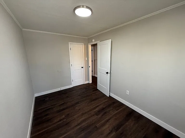 210 Highview Ave — Photo 26