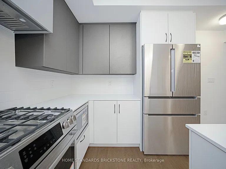 22 Chesley St — Photo 5