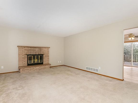 5th image of 7036 156th Ave NW