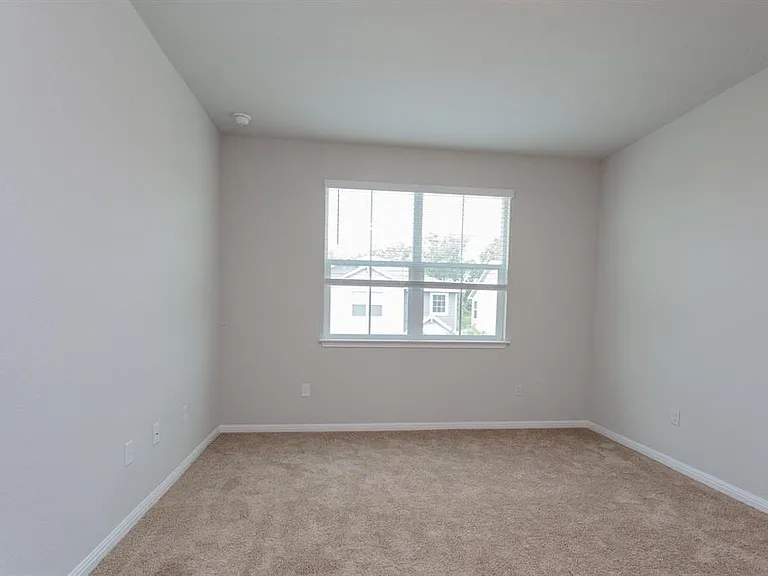 14614 Frankel Loop — Photo 12