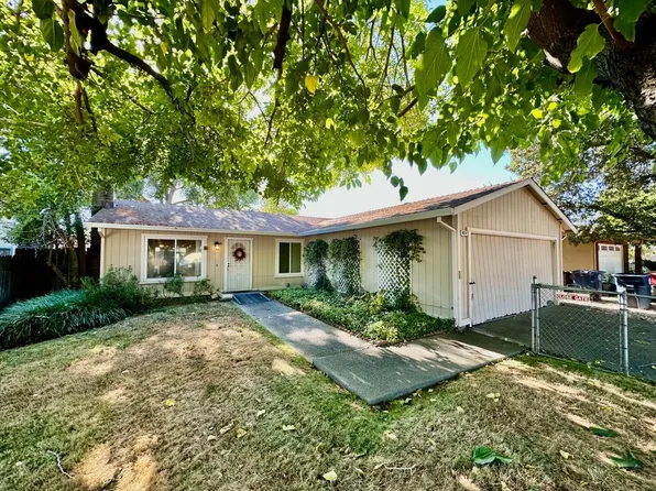 8252 Summerplace Dr, Citrus Heights, CA 95621