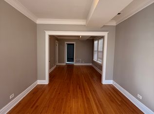 6740 S Saint Lawrence Ave #2, Chicago, IL 60637