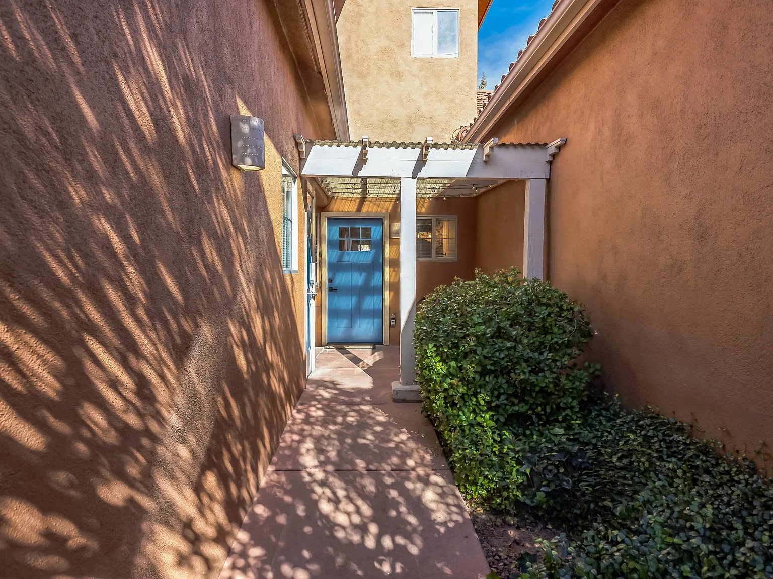 847 Dusty Rose Dr — Photo 2
