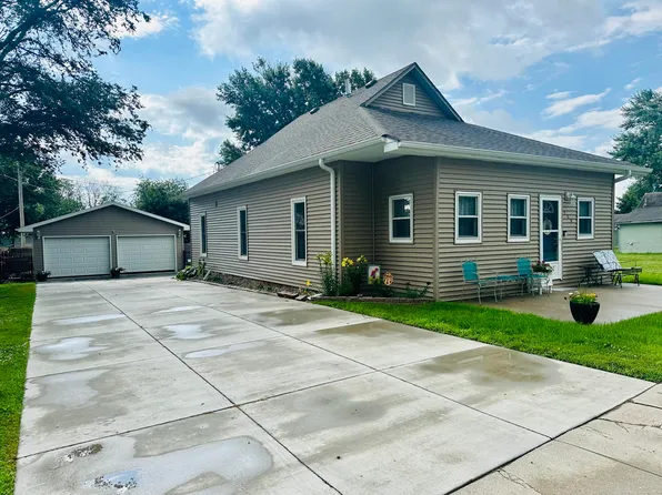 108 Dye St, Macedonia, IA 51549