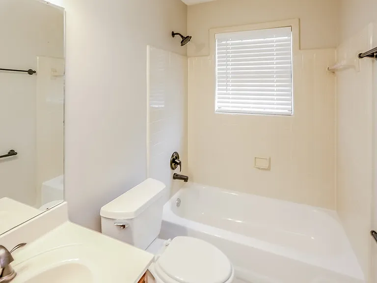4365 Barrymor Dr — Photo 16