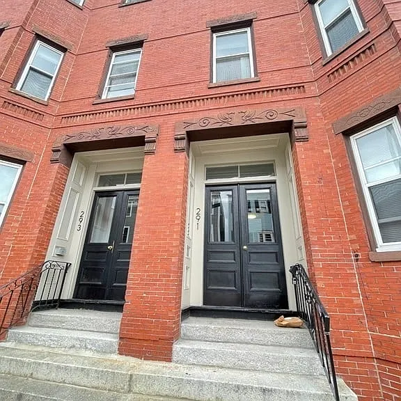 293 E St #3 — Photo 12