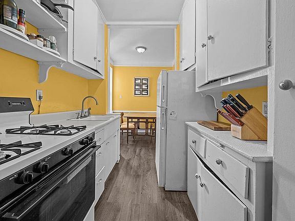 5th image of 414 Albemarle Rd APT 5A