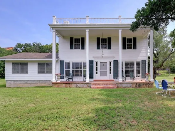 119 River Pl, Johnson City, TX 78636