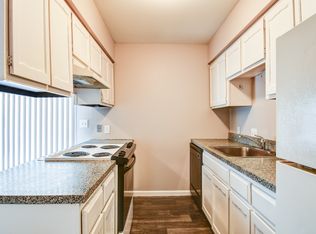 Fox Hunt Apartments, Dayton, OH 45440