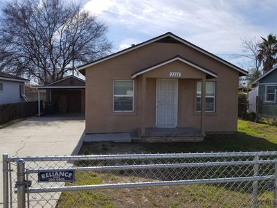 1111 Woodrow Ave, Bakersfield, CA, 93308