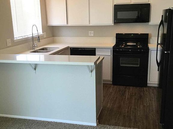 2nd image of 4273 Del Santos Dr