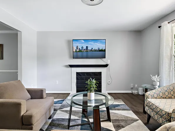 1702 Frederick Rd, Baltimore, MD 21228