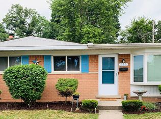 253 N Hawthorne St, Westland, MI 48185