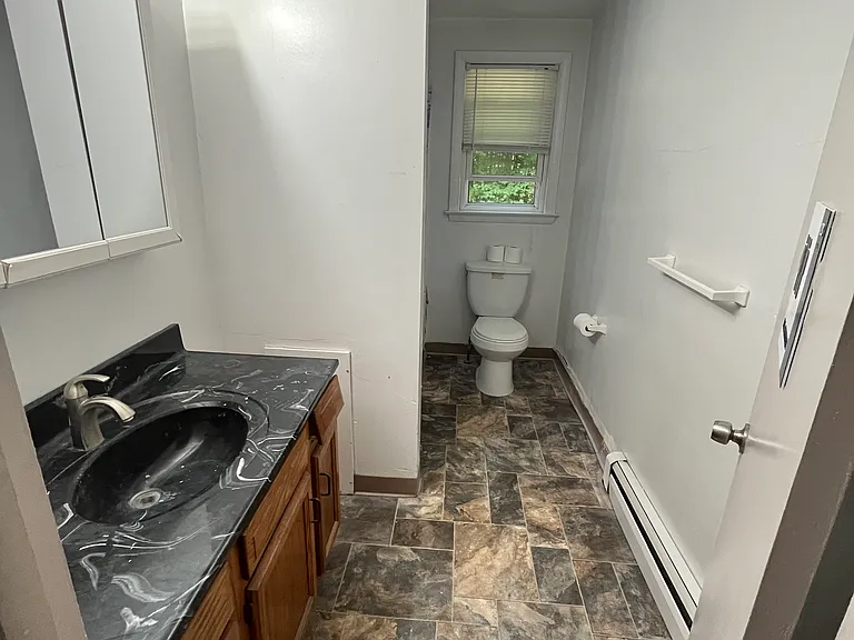 332 Richmond Rd — Photo 7