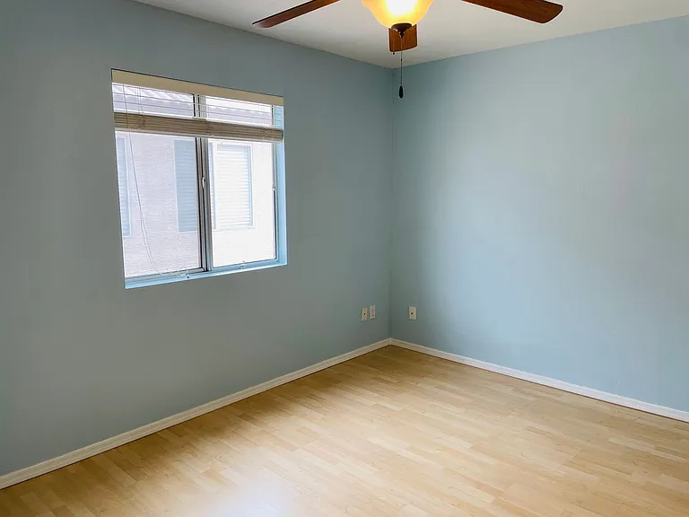 1051 W Todd Dr — Photo 26