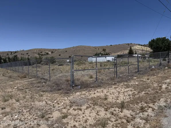 3 Road 3435, Flora Vista, NM 87415