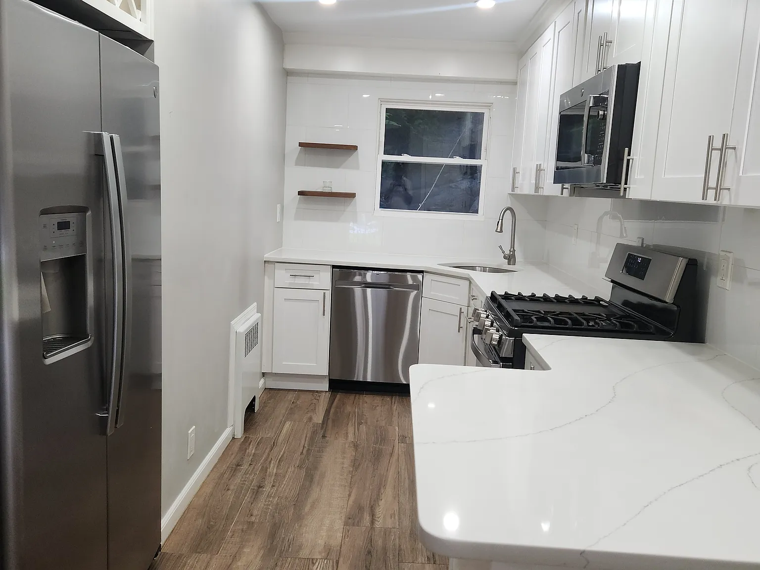 1 bed, $2,150 — Photo 2