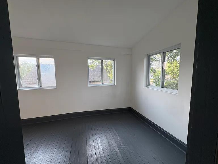 771 Ann St — Photo 18