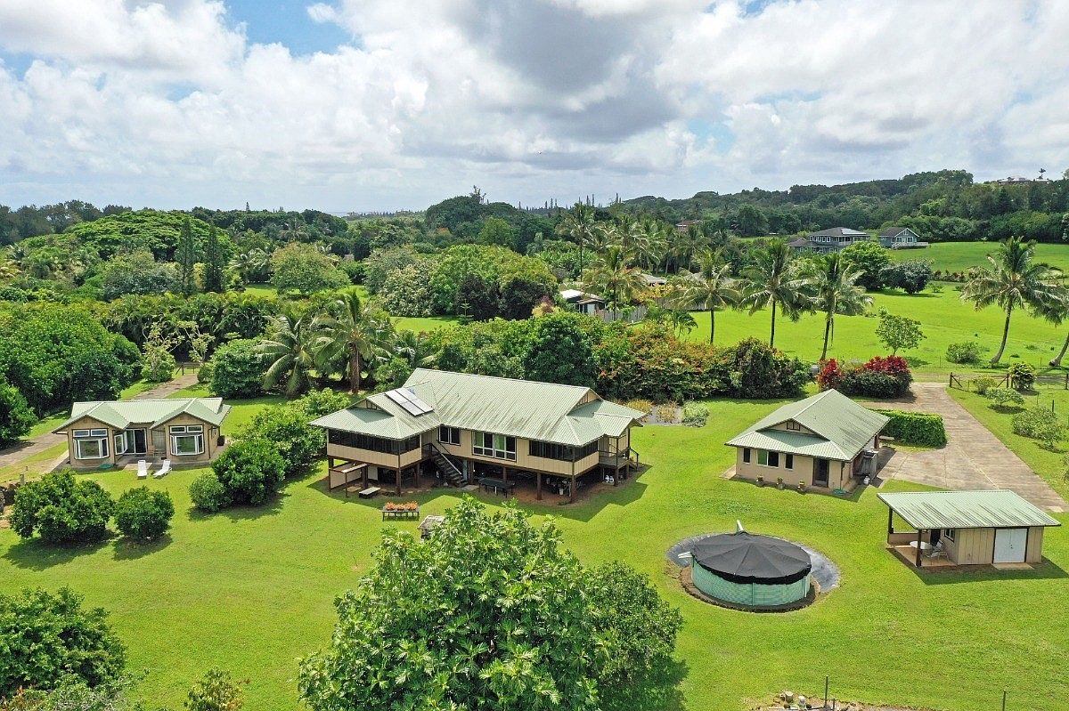 4679 Wailapa Rd #C, Kilauea, HI 96754 | Zillow