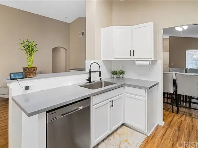 2516 Starbrite Ave — Photo 6
