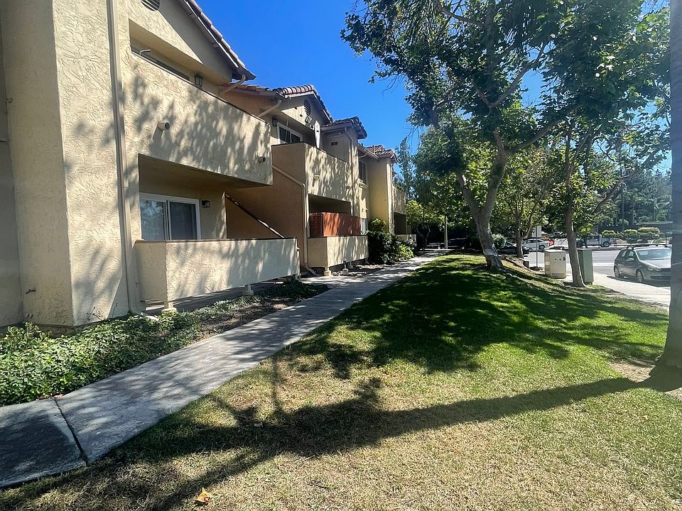 1st image of 206 Woodland Pkwy Unit 126