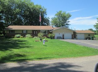 220 N 14th St, Monmouth, IL 61462