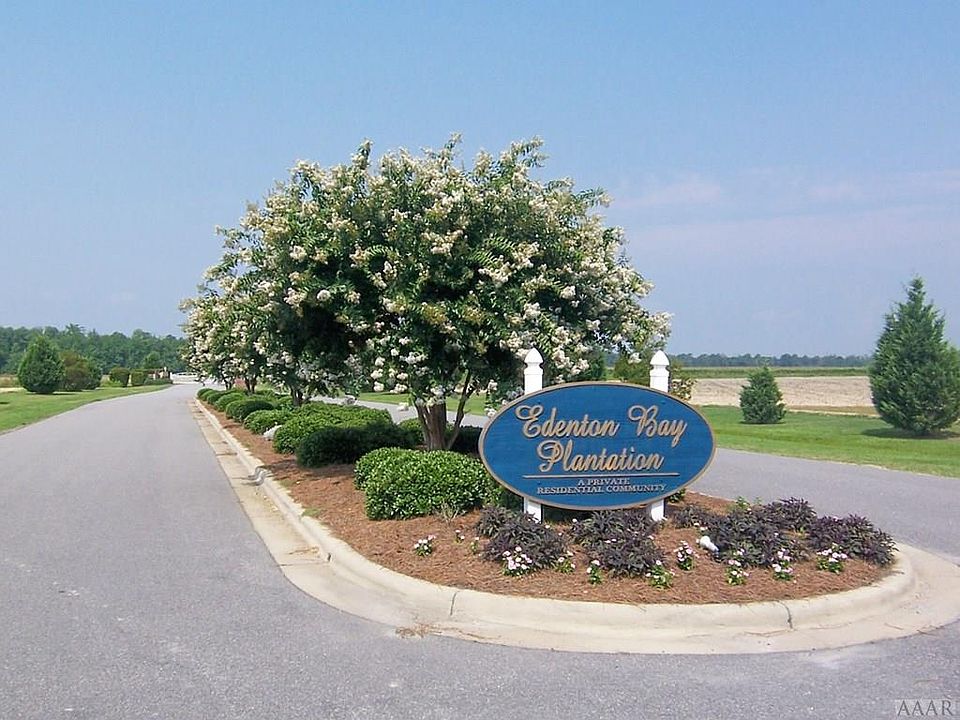 2nd image of 216 Lake Wood Dr