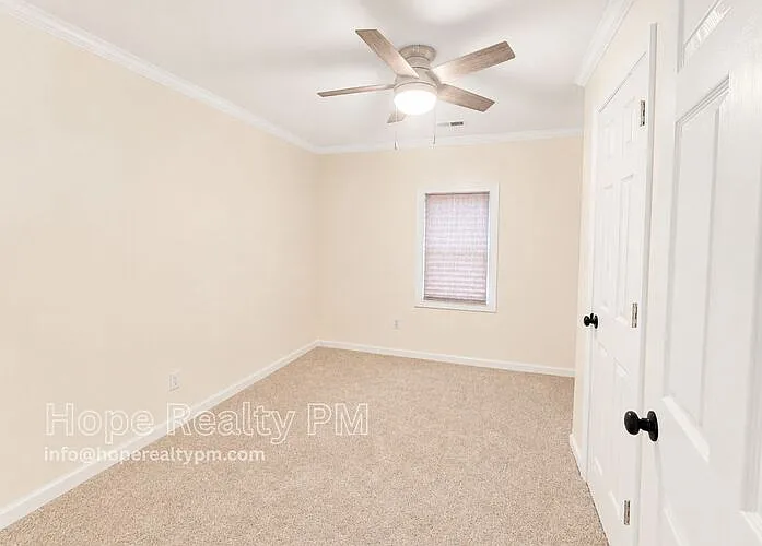 754 Meade St — Photo 4