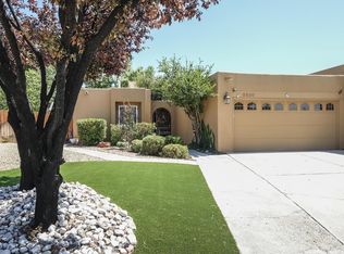 5530 Compadre Ct NE, Albuquerque, NM 87111