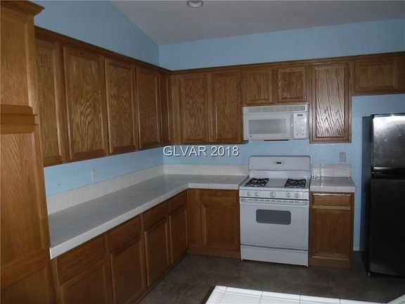 2nd image of 8279 Mozley Park St
