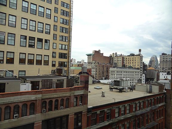 5th image of 222 Park Ave S APT 11B