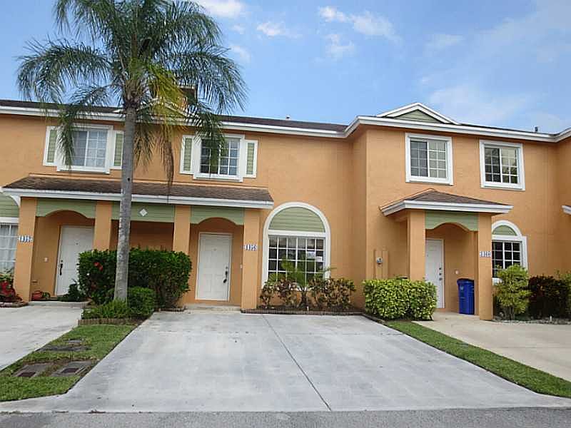 1st image of 1456 SW 47th Ave #1456