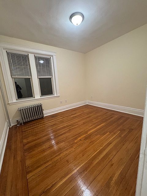 1st image of 33 Park Dr #14