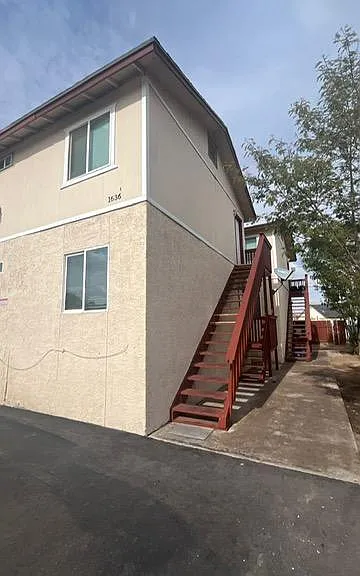 1636 W Garfield St #11 — Photo 1