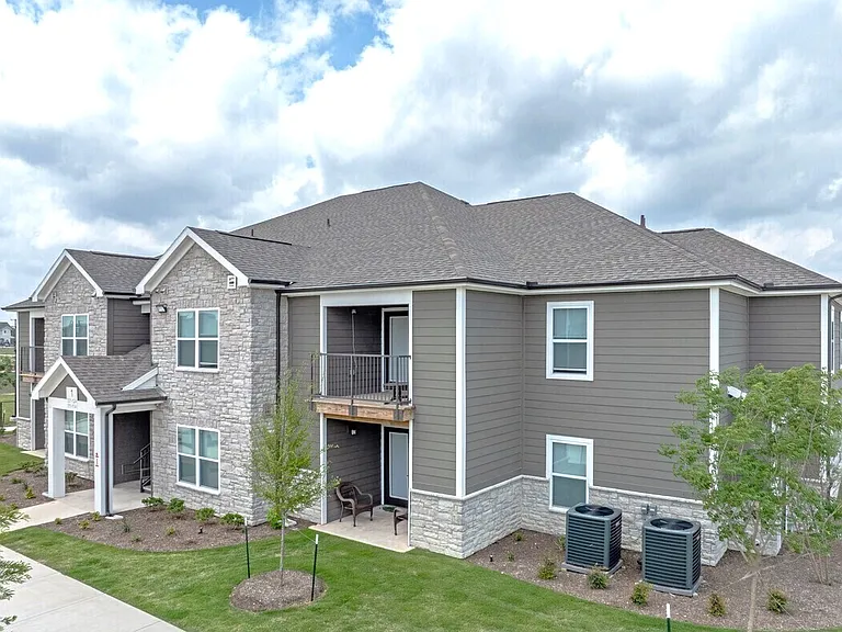 Carver Ridge Apartments — Photo 14