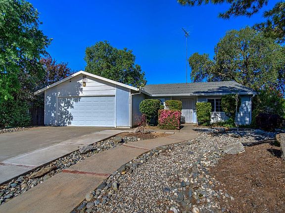 3rd image of 3600 Thornhill Dr