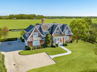 953 Deerfield Rd, Water Mill, NY 11976