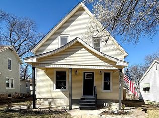 909 S Grant Ave, Chanute, KS 66720