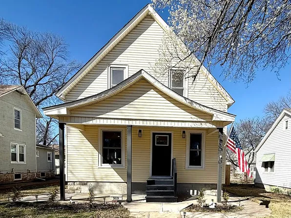 909 S Grant Ave, Chanute, KS 66720