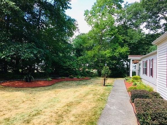 3rd image of 6307 Island Dr