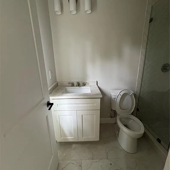 1886 Timothy Dr — Photo 16
