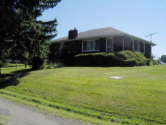 2nd image of 114 Lee Rd