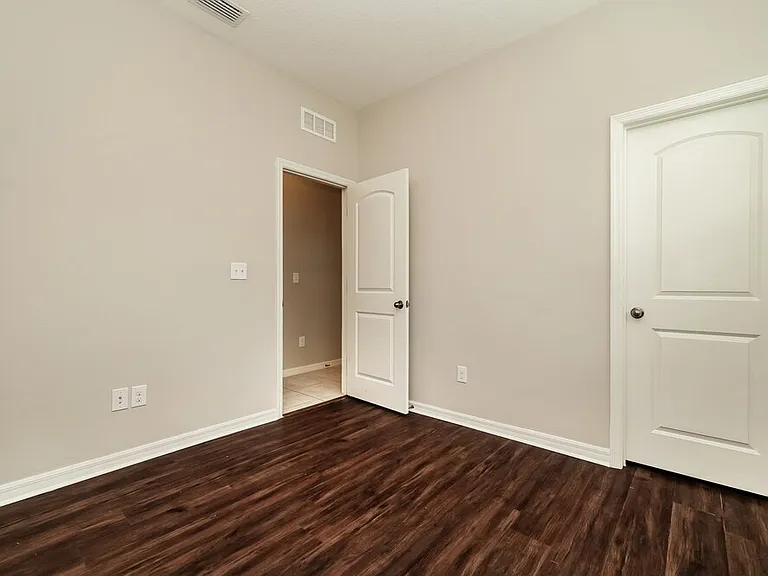 7729 Sunshine Bridge Ave — Photo 14
