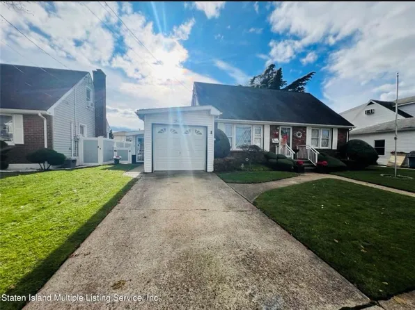 40 Lander Avenue image 4 of 11