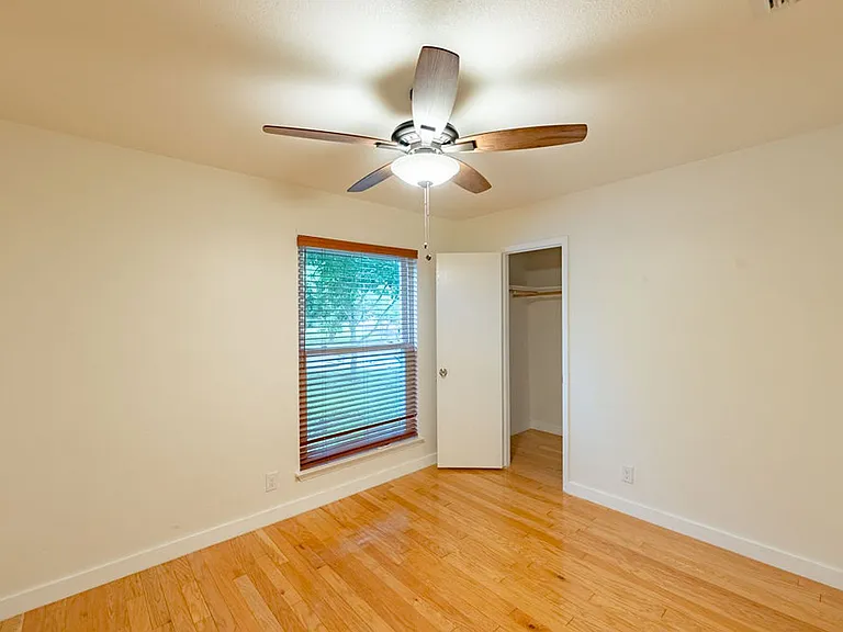 6819 Greycloud Dr — Photo 20
