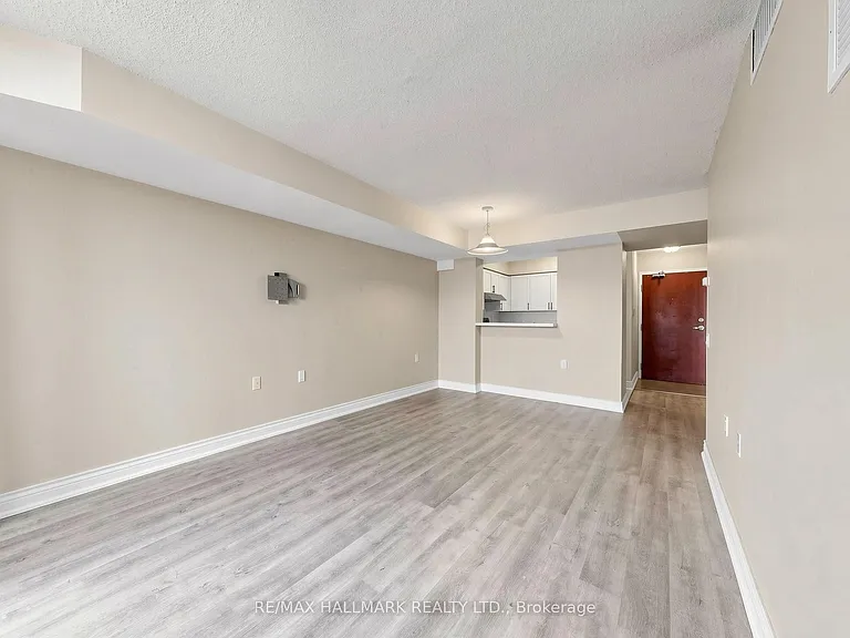 35 Finch Ave E #1808 — Photo 10