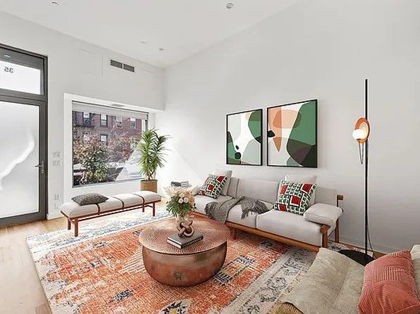 35 Carroll St, Brooklyn, NY 11231
