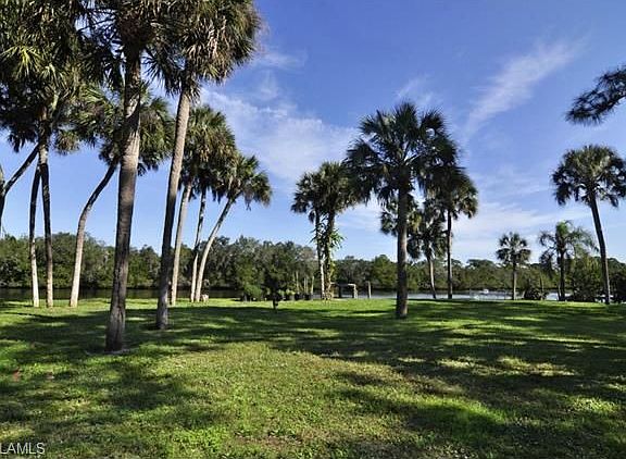 3rd image of 27556 Shore Dr