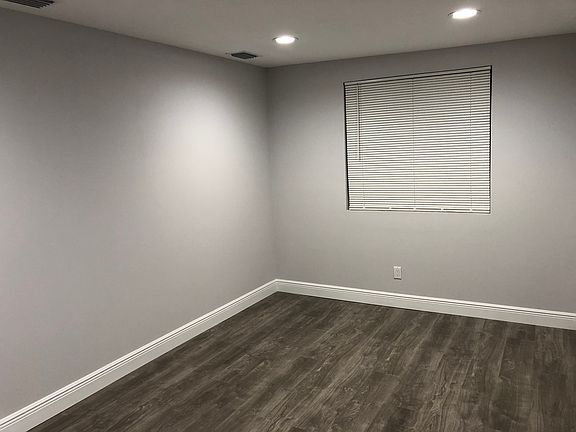 3rd image of 4217 E Palifox St