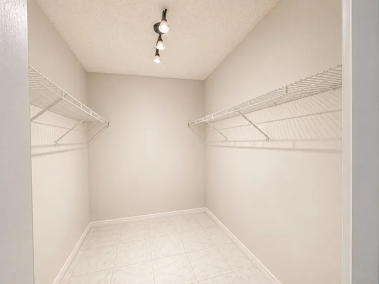 1995 SW Silver Pine Way #119-D1 — Photo 14